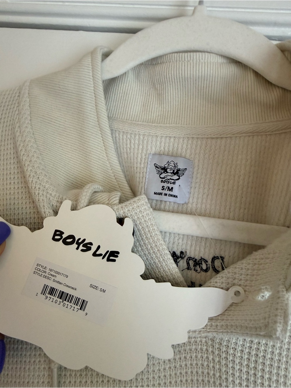 Boys Lie Cream Waffle ‘Smitten’ Crewneck. Don’t forget to kiss them goodnight. - Picture 3 of 3